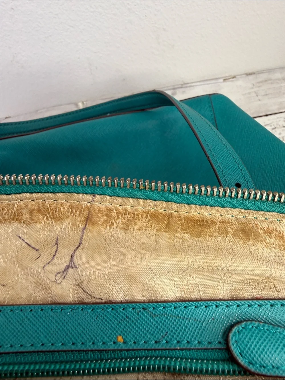Michael Kors leather tote bag and matching zip wallet set